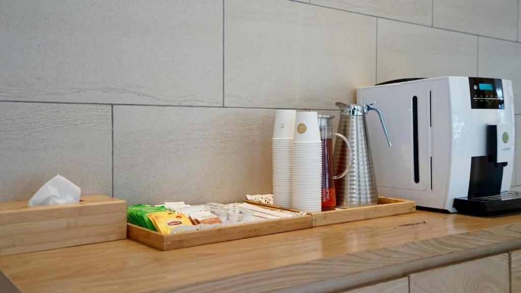 Ji Hotel Shanghai Yan An Road Branch Luaran gambar