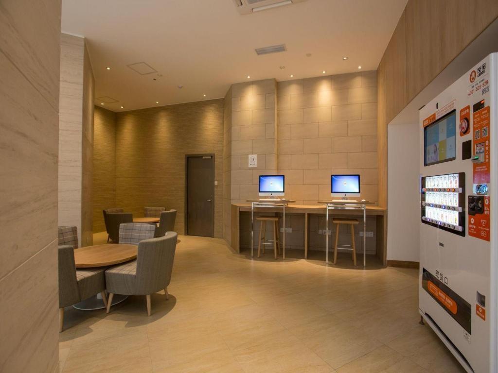 Ji Hotel Shanghai Yan An Road Branch Luaran gambar